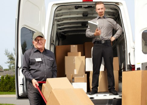 Local removal truck hire for homes and flats in Coombe