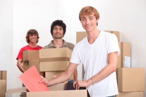 Load-based quote example for local van and man service in Coombe